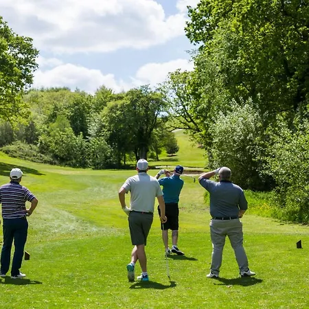 בית כפרי Trethorne & Golf Club לאונססטון