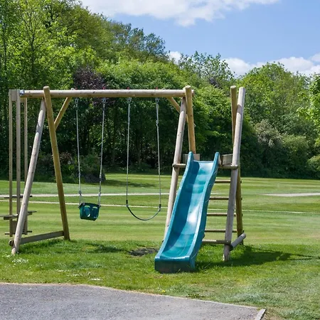 Trethorne & Golf Club לאונססטון
